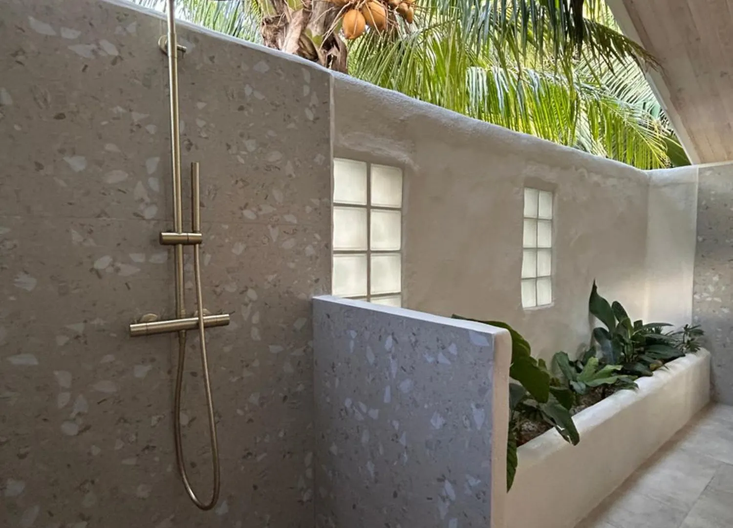 HUH Coco Bay Villa - Luxury In Simplicity